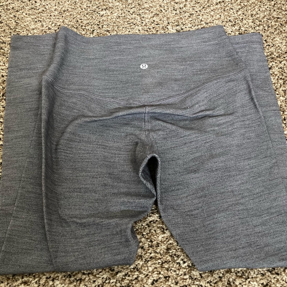 Lululemon Align leggings SOLD - Picture 3 of 6